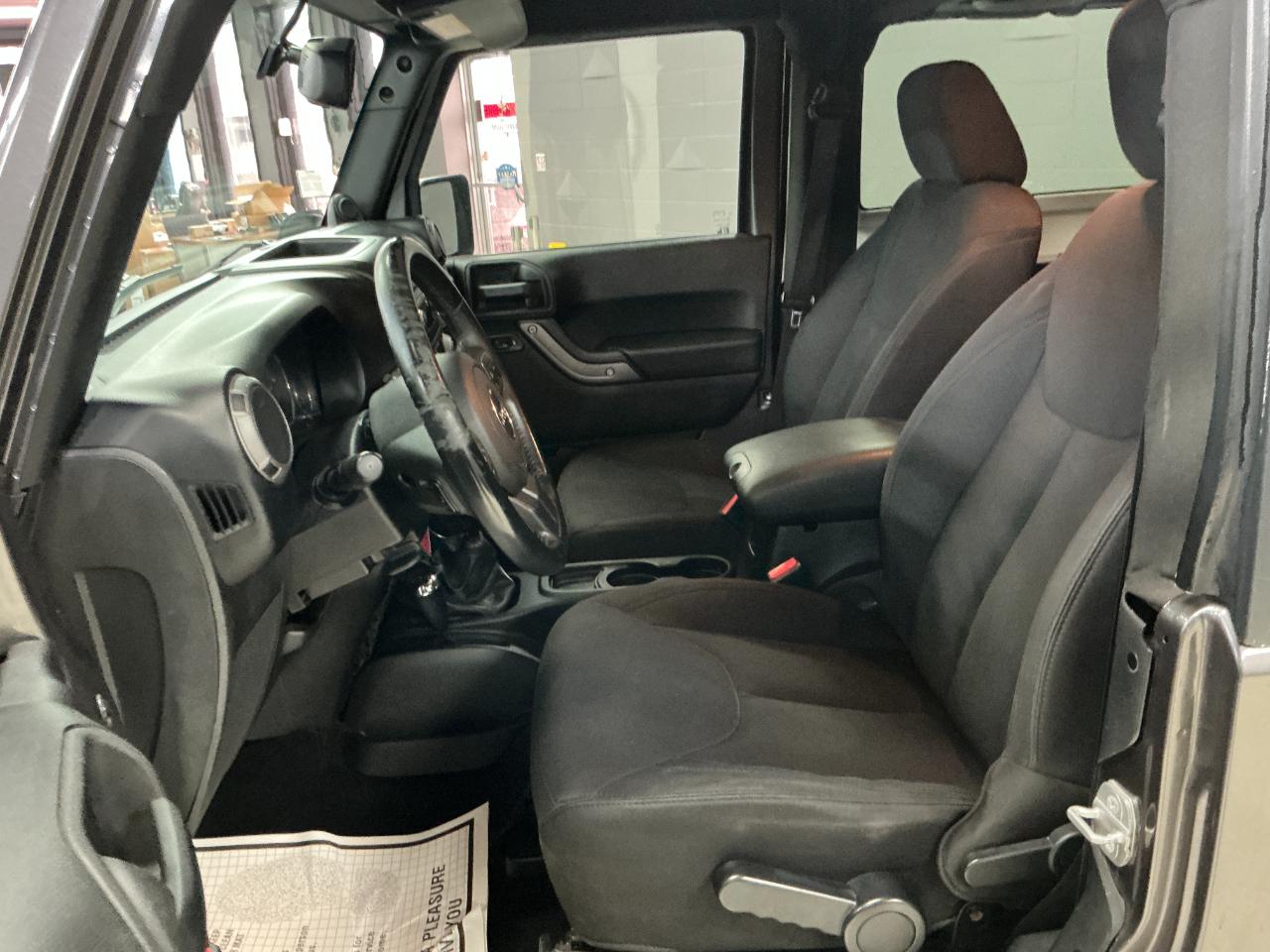 Jeep Wrangler 4WD 2dr Sport 2014