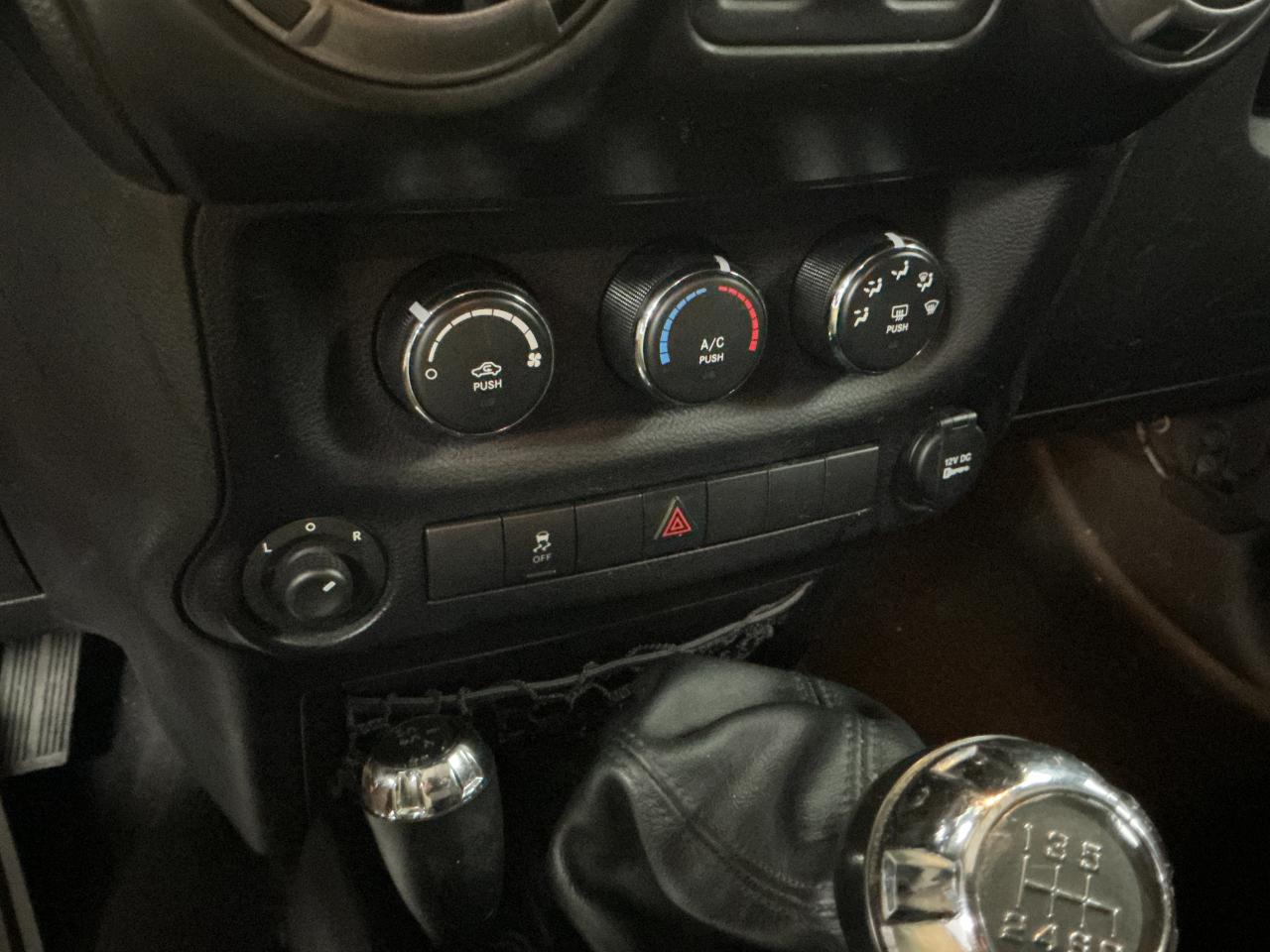 Jeep Wrangler 4WD 2dr Sport 2014