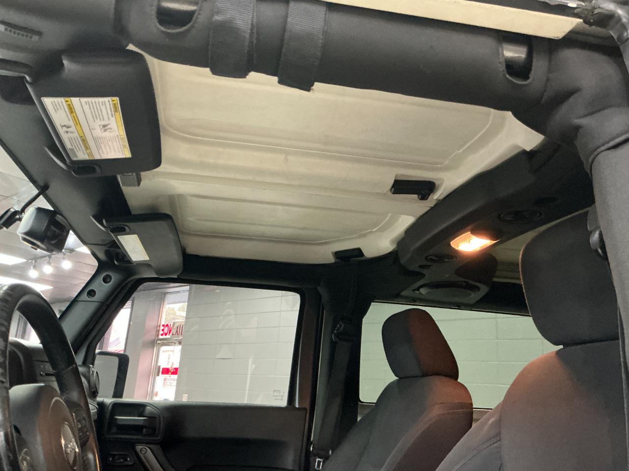 Jeep Wrangler 4WD 2dr Sport 2014