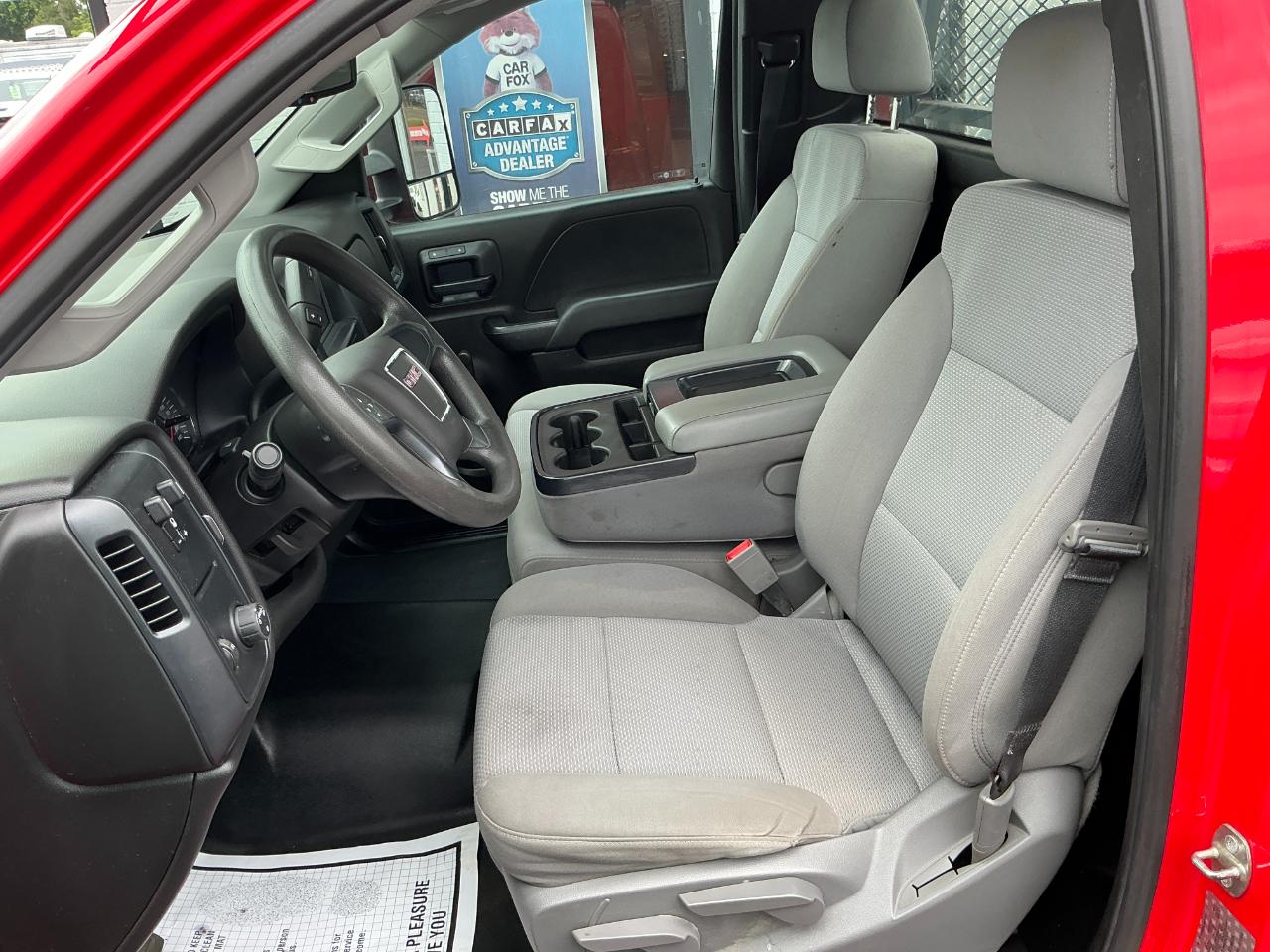 GMC Sierra 2500HD 2WD Reg Cab 133.6" 2018