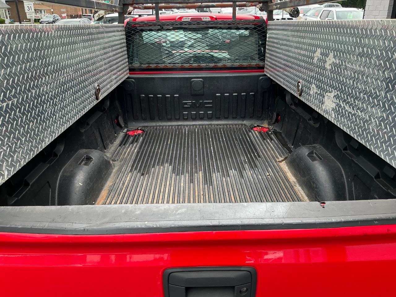 GMC Sierra 2500HD 2WD Reg Cab 133.6" 2018