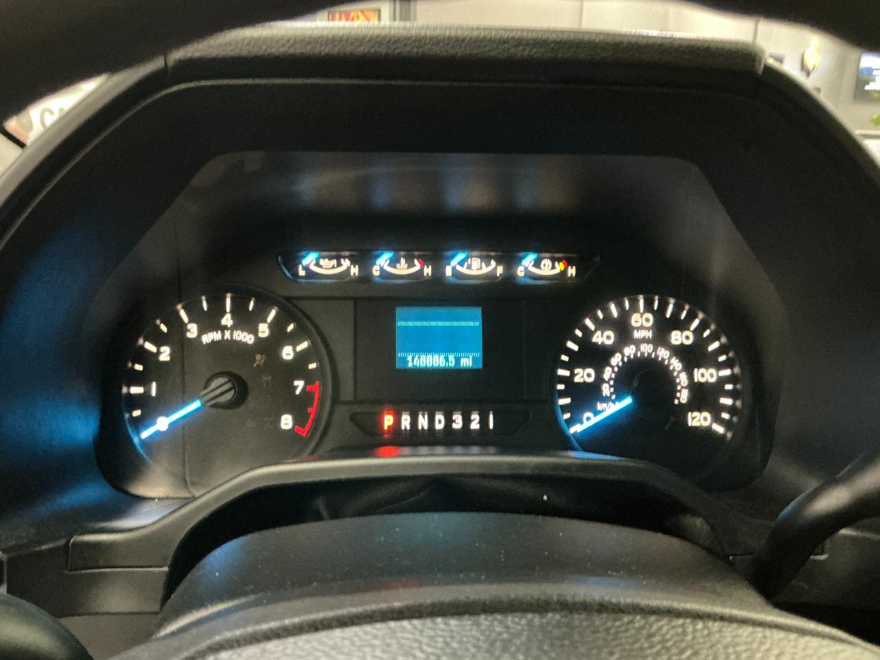 Ford F-150 2WD Reg Cab 141" XL 2015