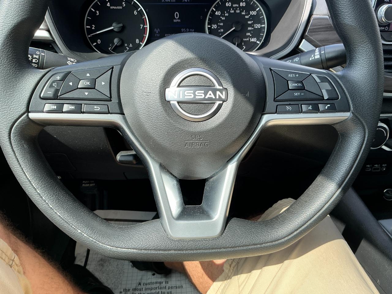 Nissan Altima SV FWD 2025