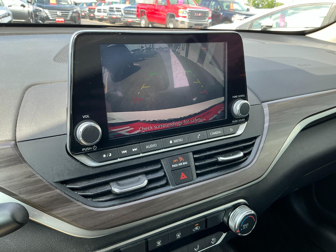 Nissan Altima SV FWD 2025