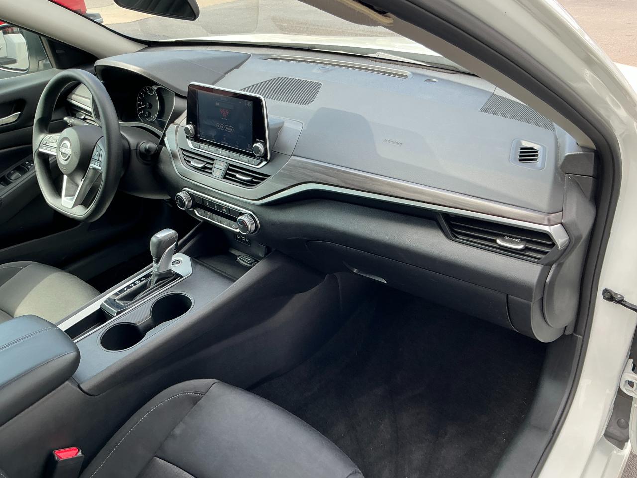 Nissan Altima SV FWD 2025