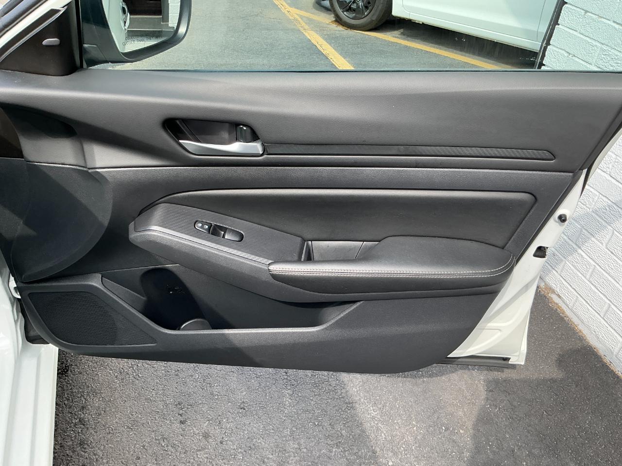 Nissan Altima SV FWD 2025