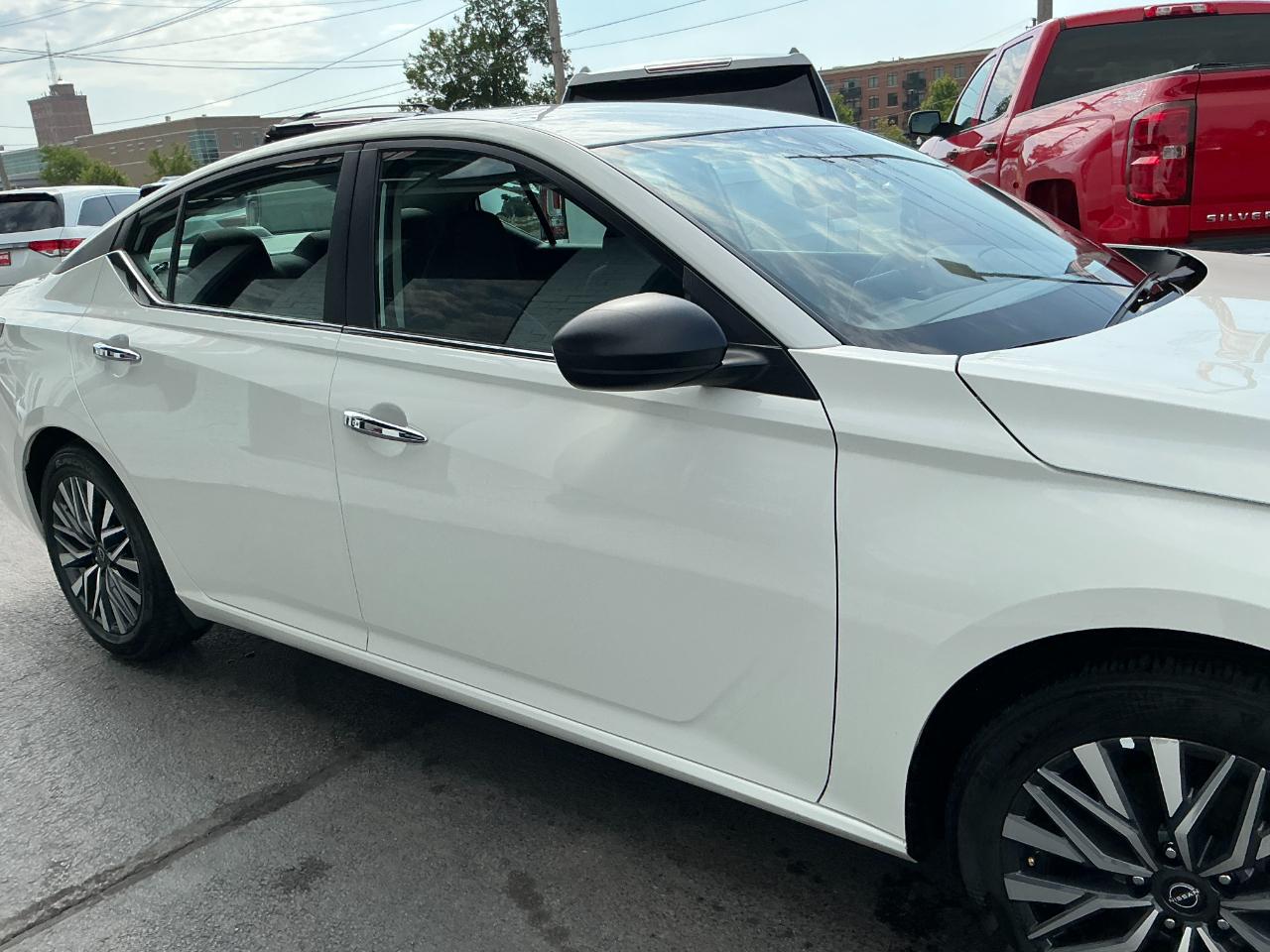 Nissan Altima SV FWD 2025