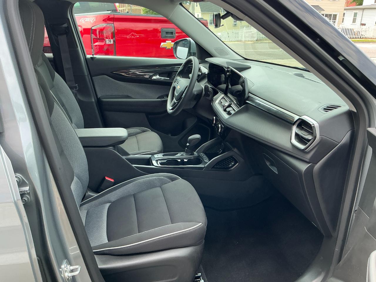 Chevrolet TrailBlazer AWD 4dr LT 2026