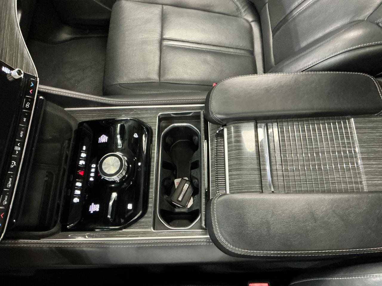 Jeep Wagoneer Series III 4x4 2022