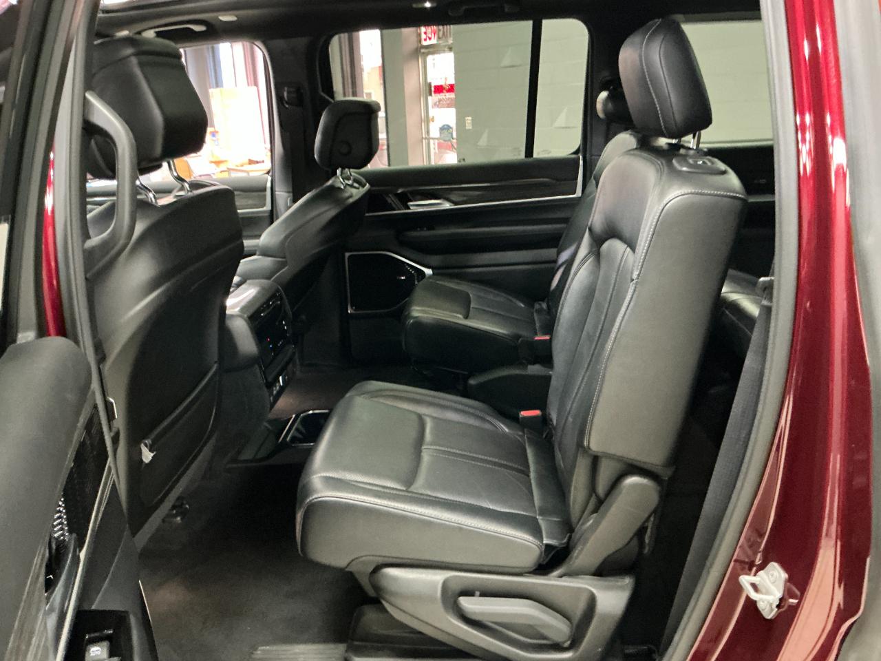 Jeep Wagoneer Series III 4x4 2022