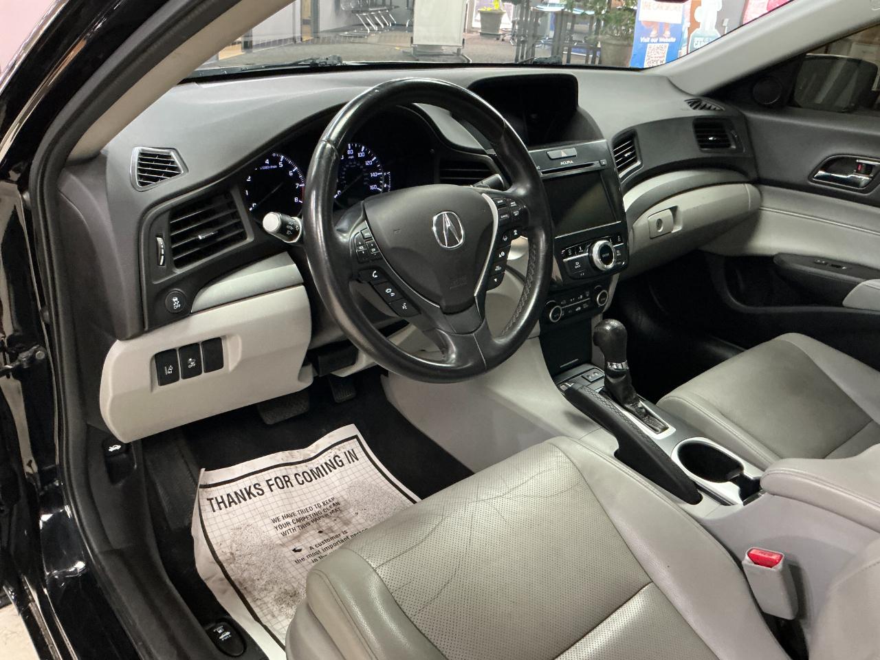 Acura ILX 4dr Sdn w/Technology Plus Pkg 2016