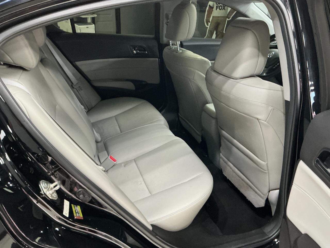 Acura ILX 4dr Sdn w/Technology Plus Pkg 2016