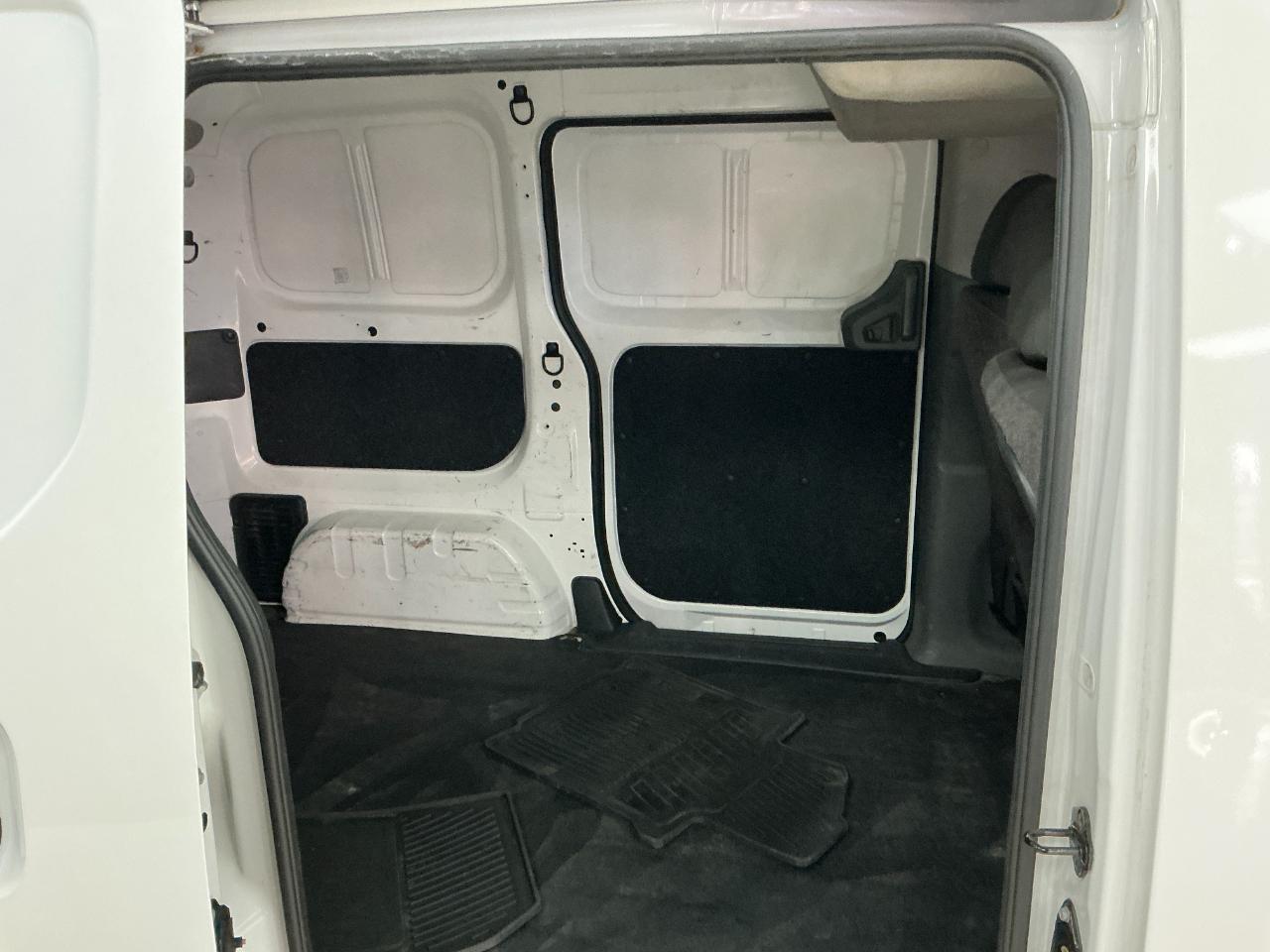 Nissan NV200 Compact Cargo I4 SV 2020
