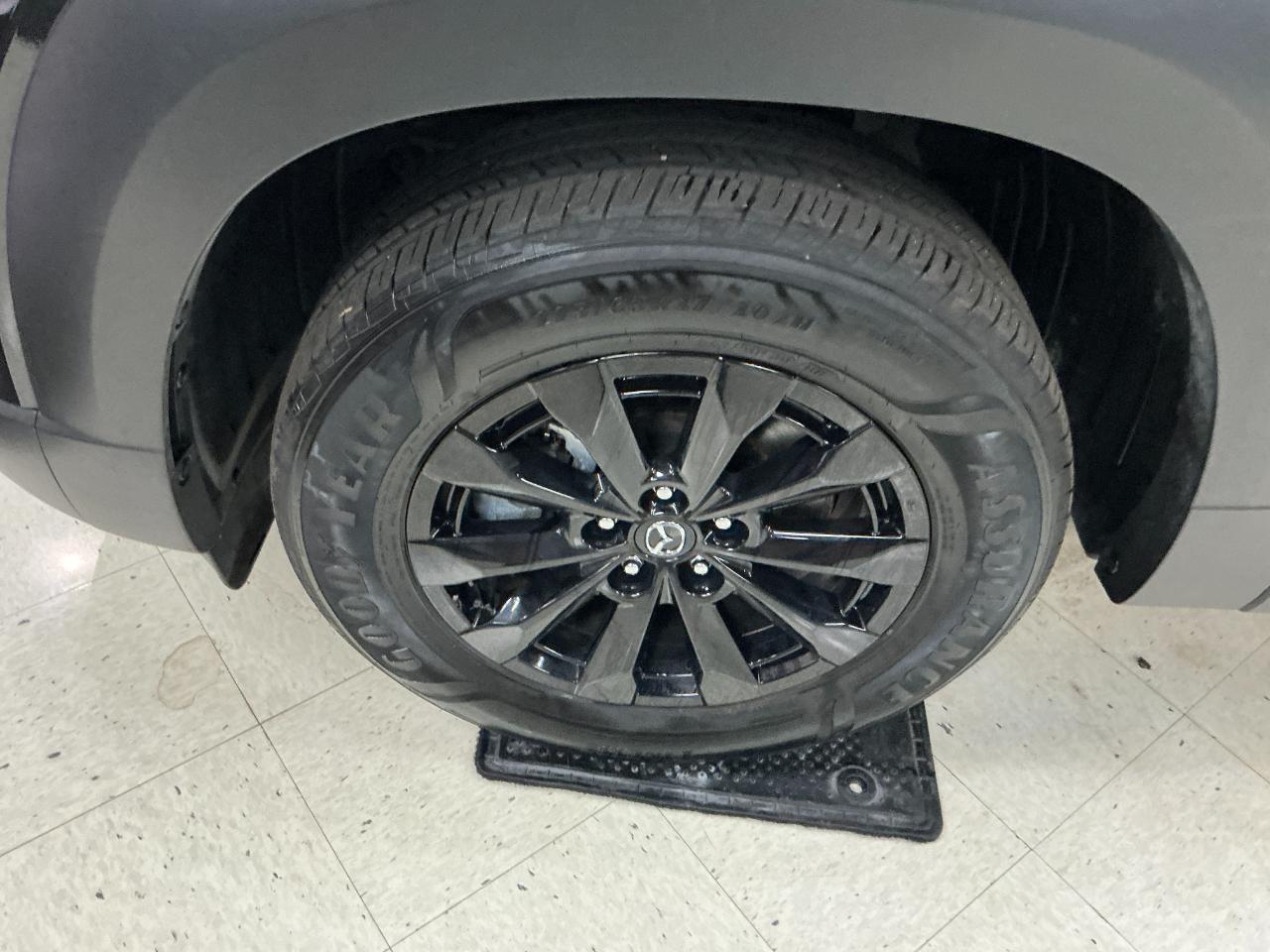 Mazda CX-50 Hybrid Premium Package AWD 2025