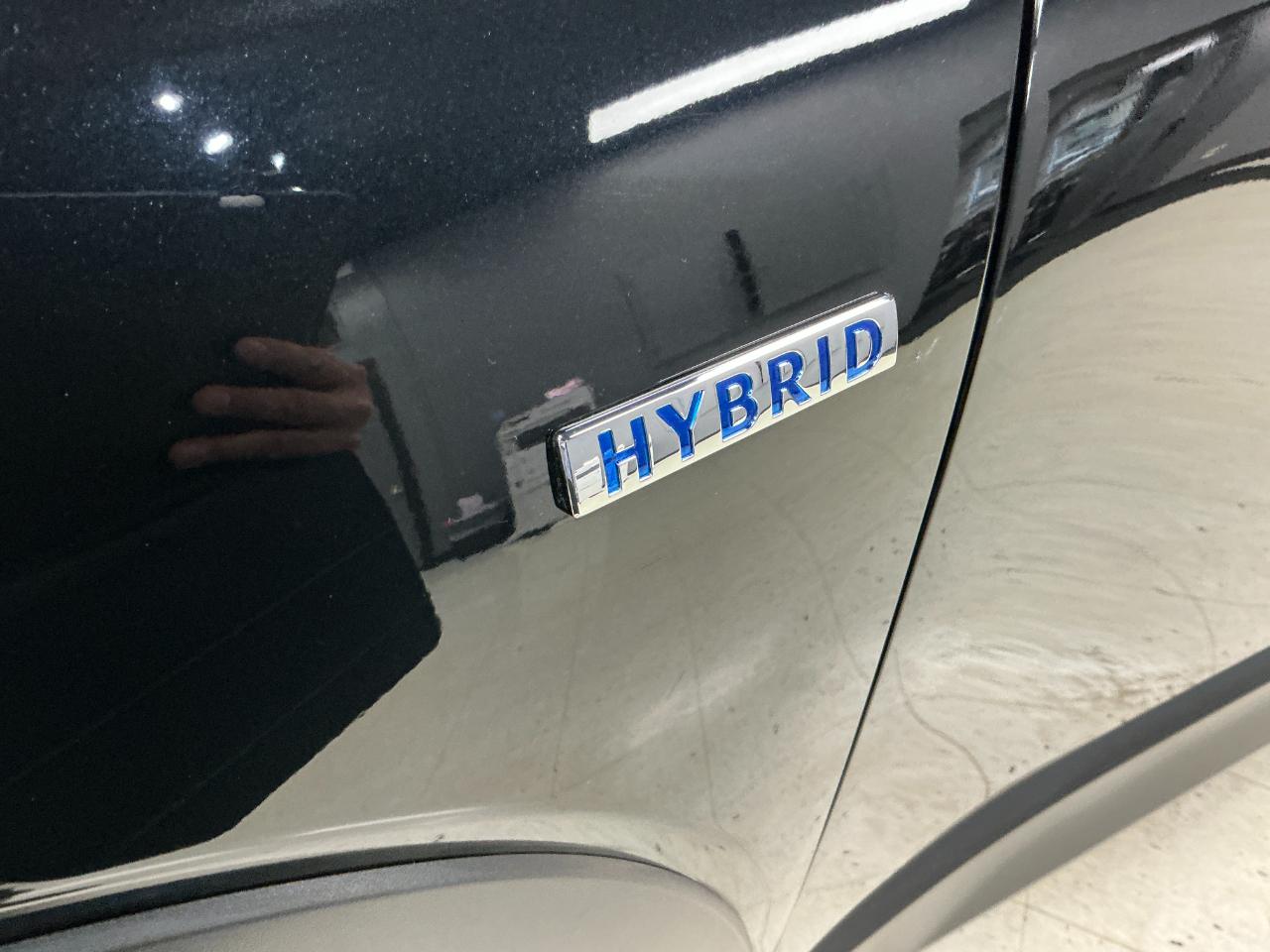 Mazda CX-50 Hybrid Premium Package AWD 2025