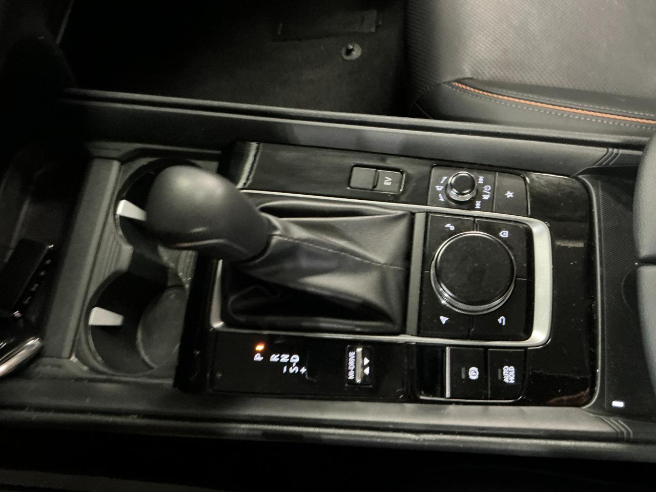 Mazda CX-50 Hybrid Premium Package AWD 2025