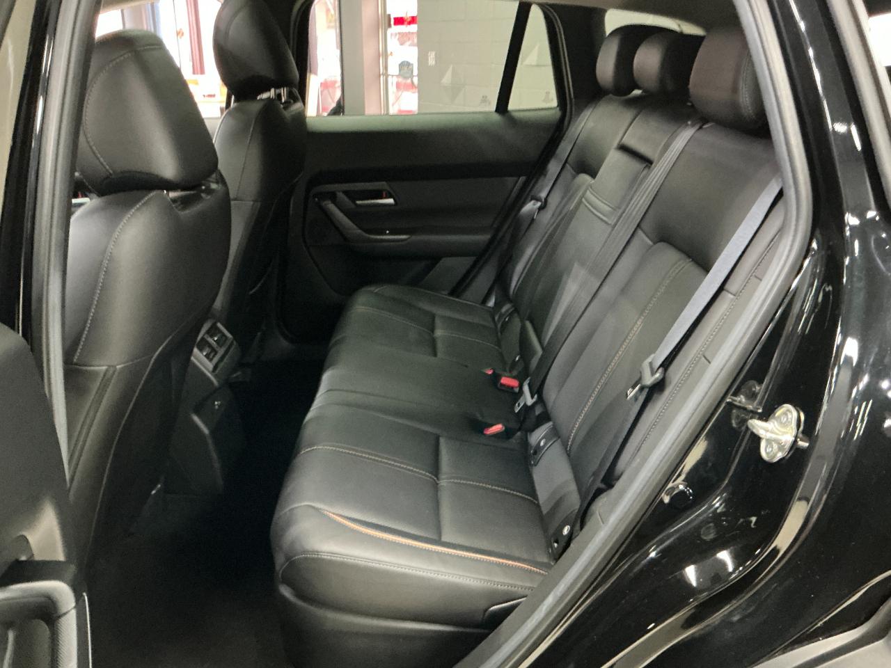Mazda CX-50 Hybrid Premium Package AWD 2025