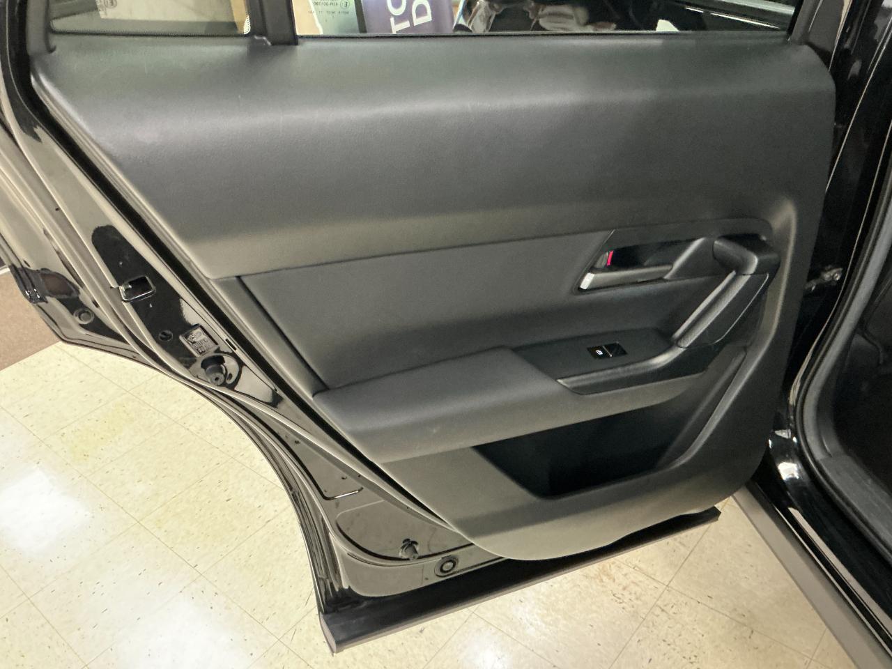Mazda CX-50 Hybrid Premium Package AWD 2025
