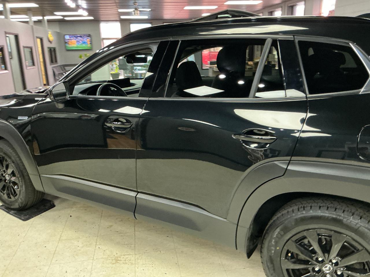 Mazda CX-50 Hybrid Premium Package AWD 2025