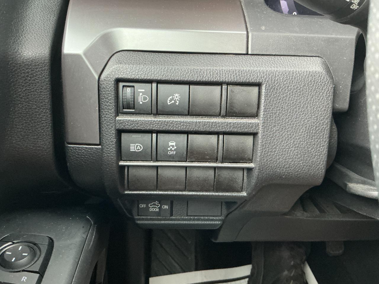 Toyota Tacoma 4WD TRD Off Road Double Cab 5' Bed MT (Natl) 2025