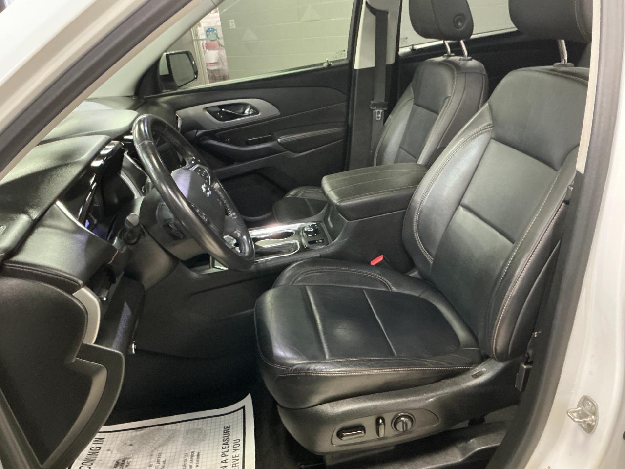 Chevrolet Traverse AWD 4dr RS 2020