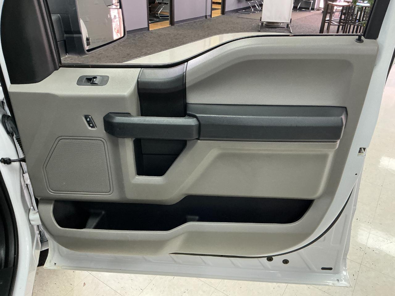 Ford F-150 XL 4WD Reg Cab 6.5' Box 2019