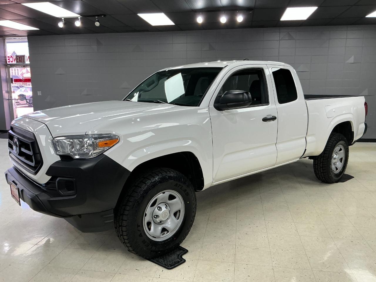 Toyota Tacoma 4WD SR Access Cab 6' Bed I4 AT (Natl) 2022