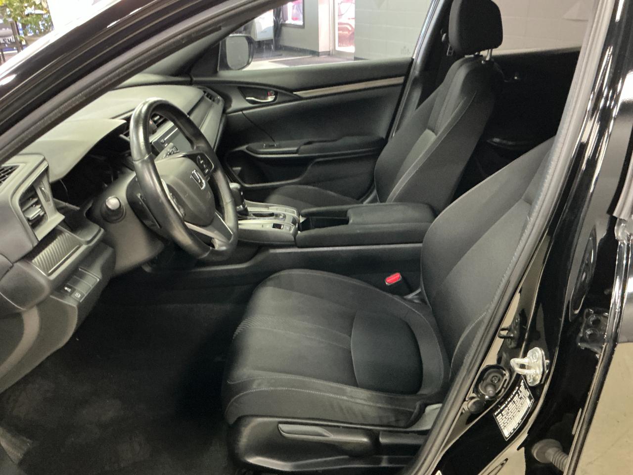 Honda Civic Hatchback Sport CVT 2018