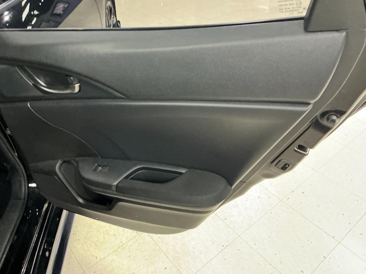 Honda Civic Hatchback Sport CVT 2018