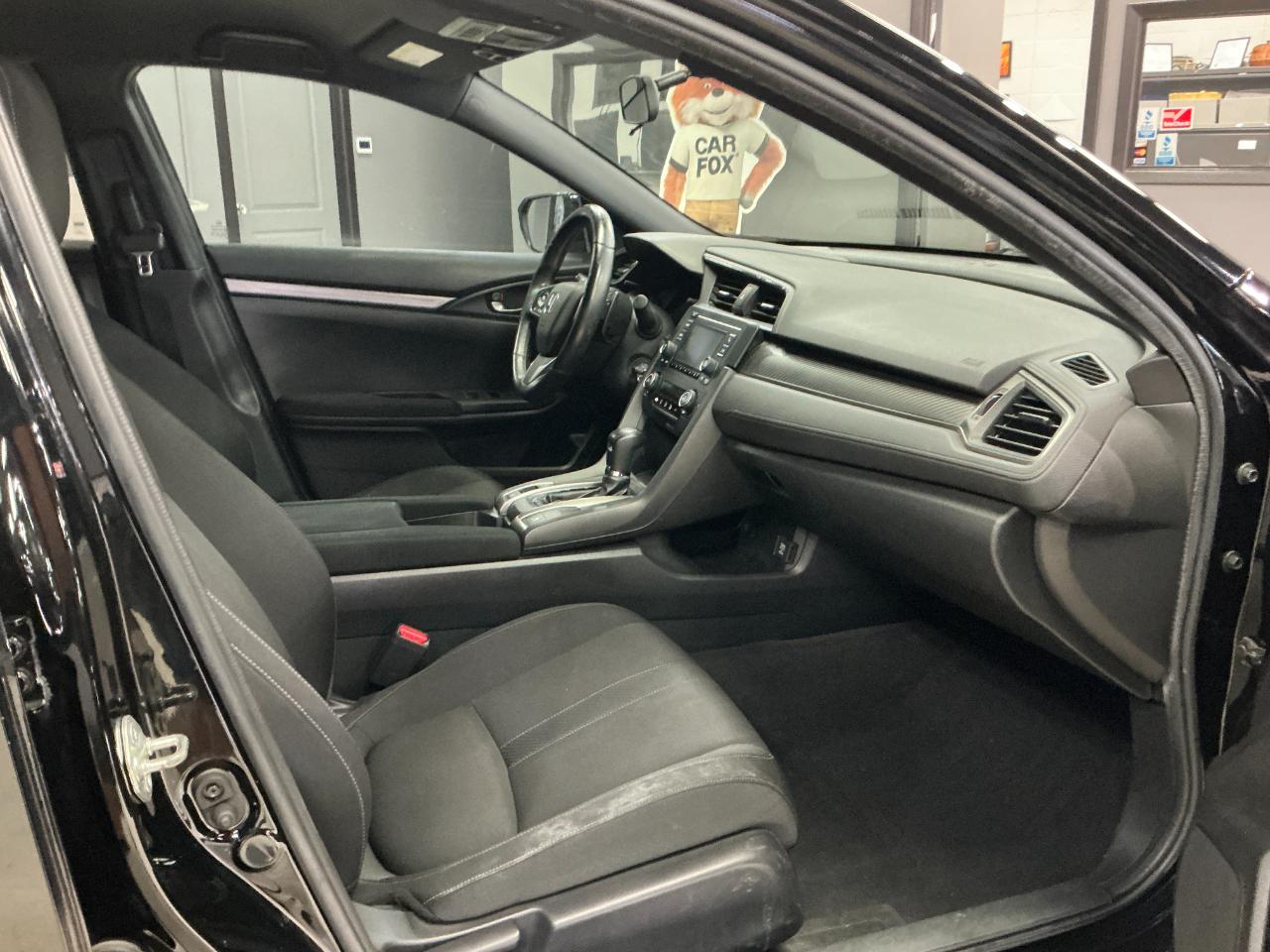Honda Civic Hatchback Sport CVT 2018