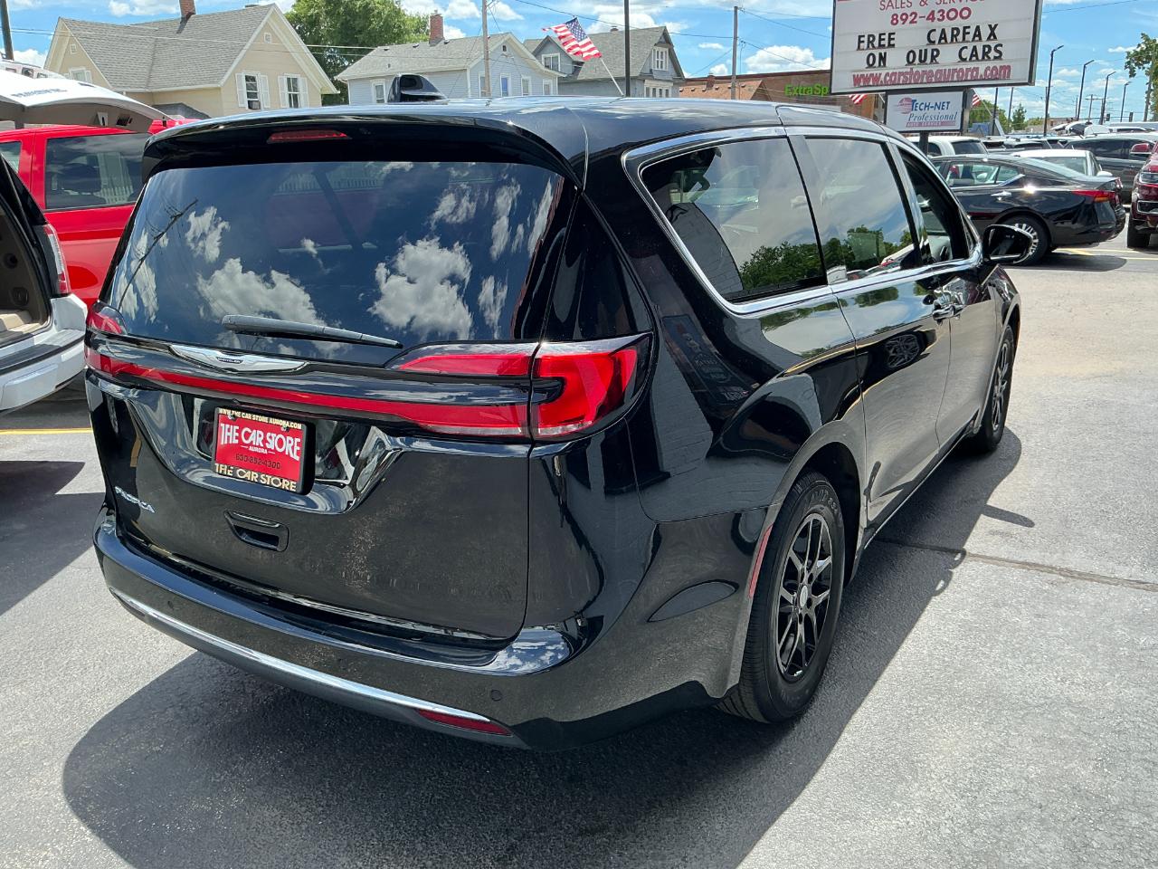 Chrysler Pacifica Select FWD 2025