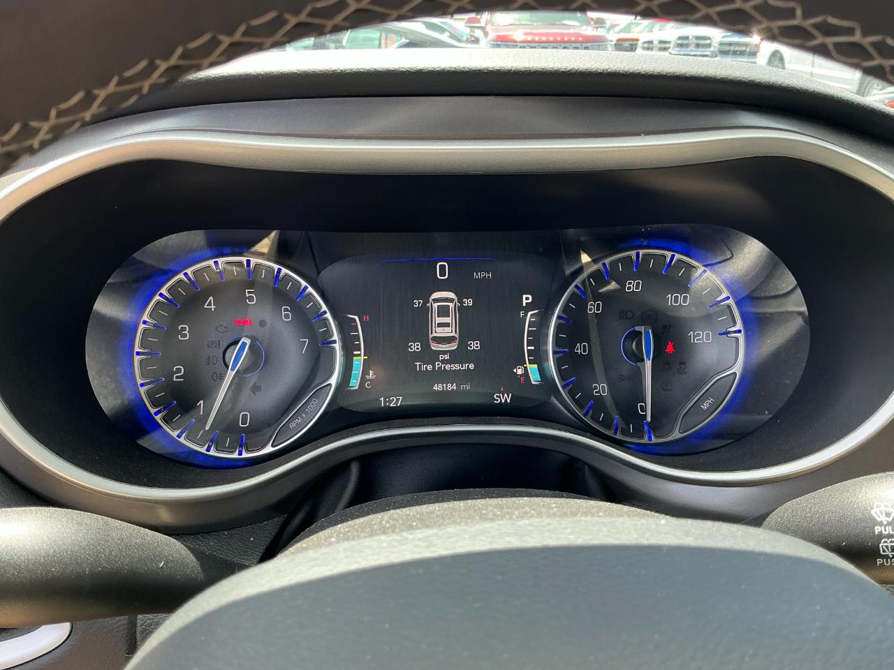 Chrysler Pacifica Select FWD 2025