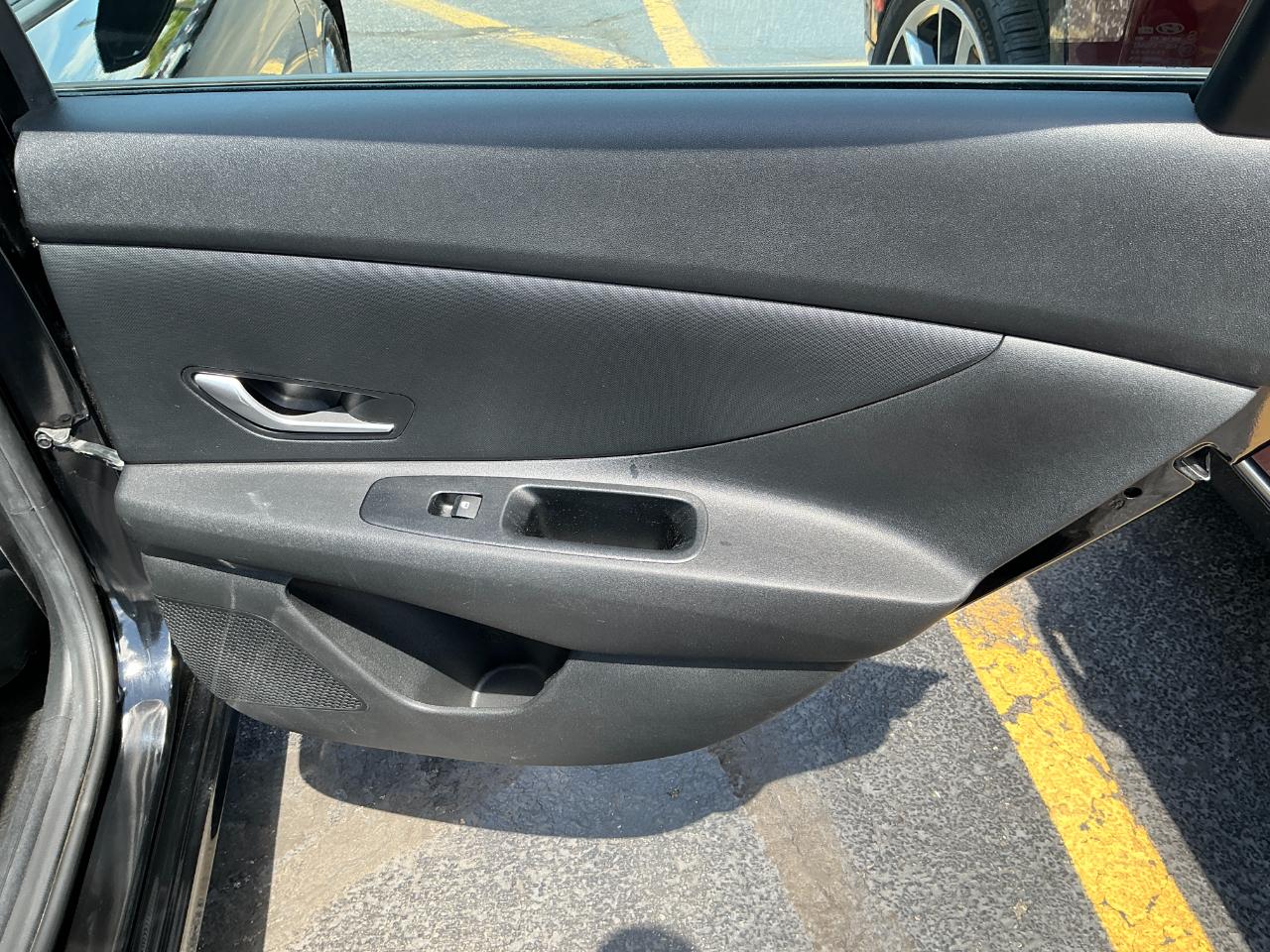 Hyundai Elantra SEL IVT 2024