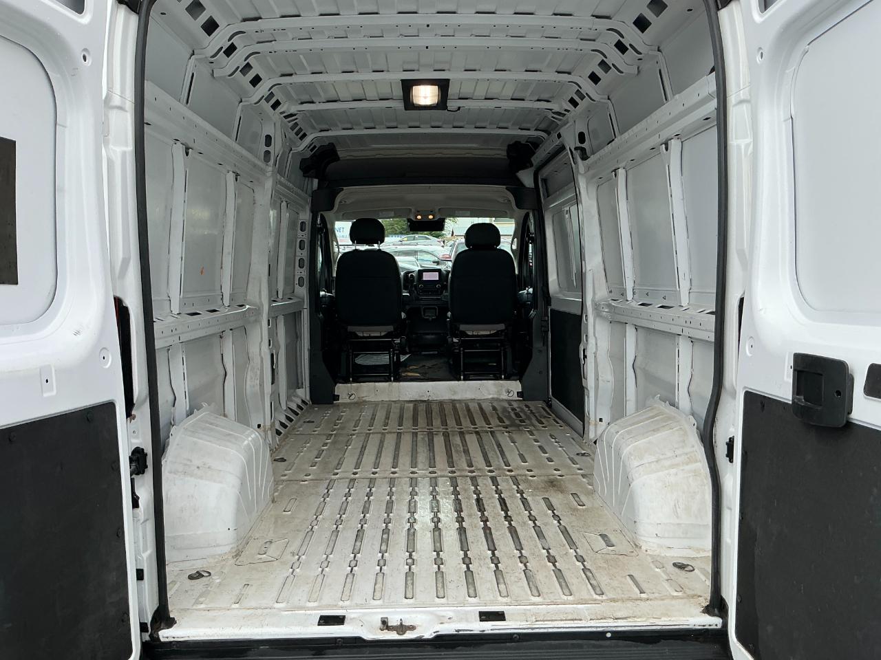 RAM ProMaster Cargo Van Tradesman 2500 High Roof 159" WB w/Pass Seat 2024