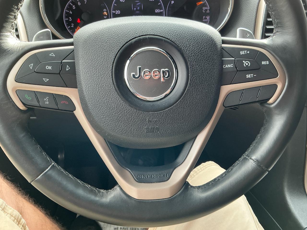 Jeep Grand Cherokee 4WD 4dr Laredo 2015