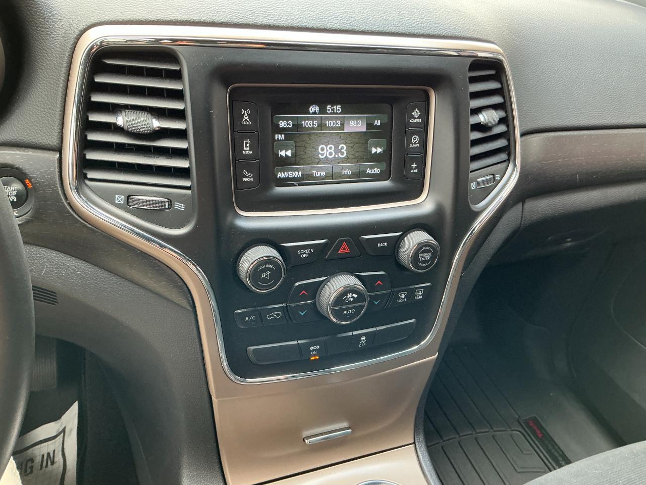 Jeep Grand Cherokee 4WD 4dr Laredo 2015