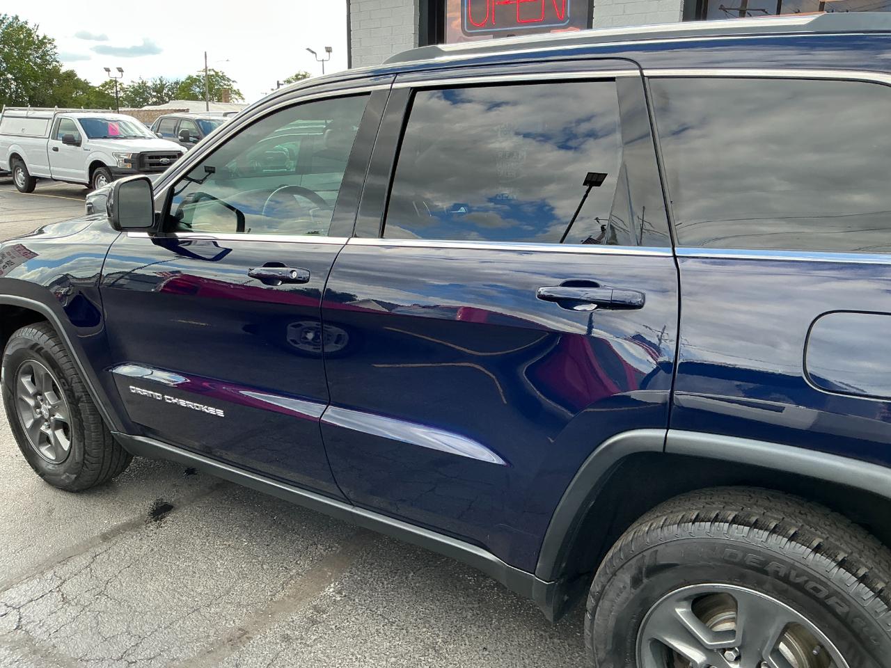 Jeep Grand Cherokee 4WD 4dr Laredo 2015