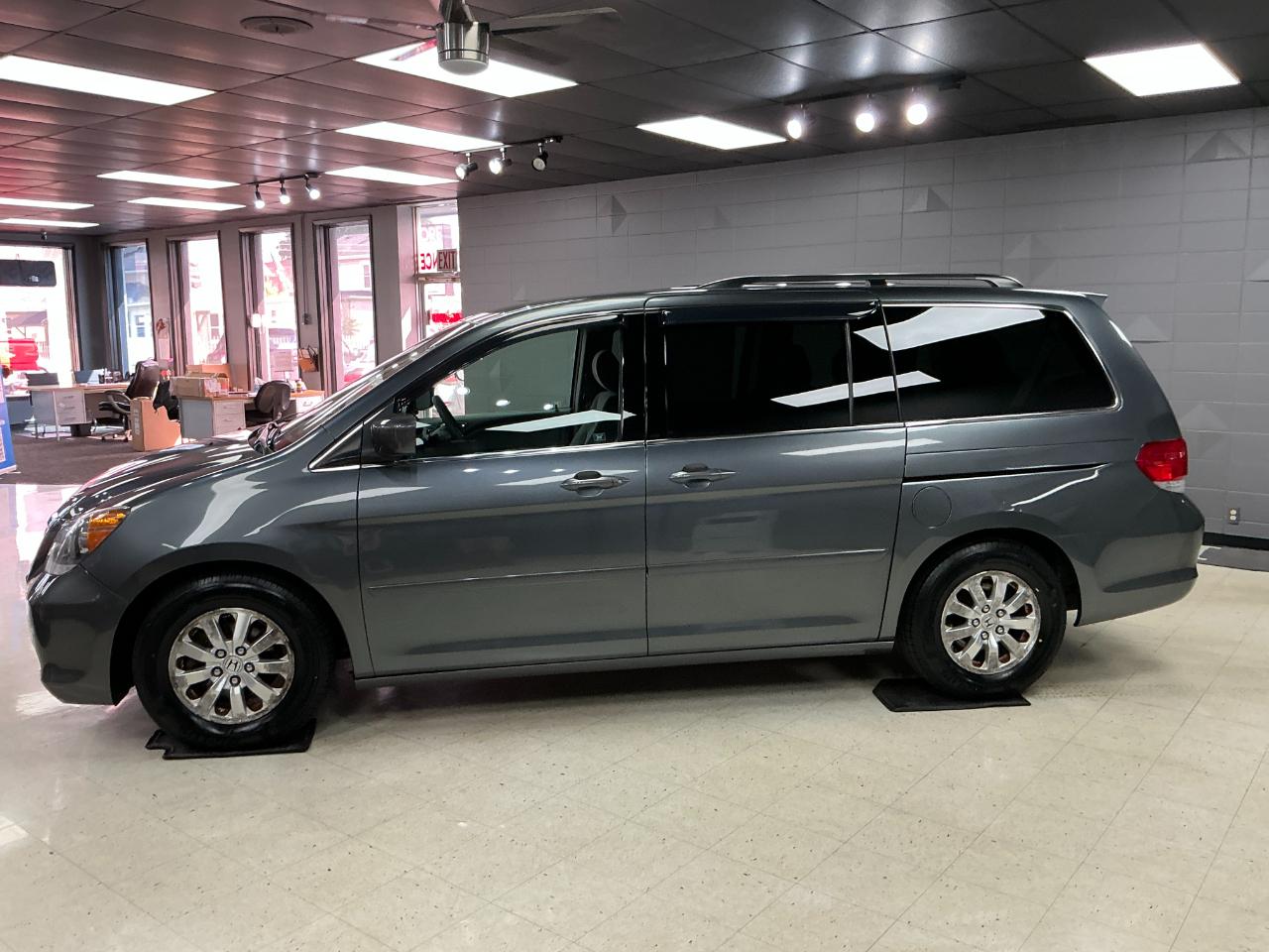 Honda Odyssey 5dr EX 2010