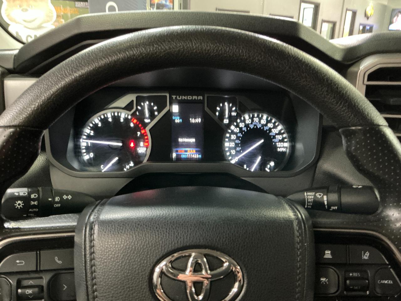 Toyota Tundra 4WD SR5 CrewMax 5.5' Bed (Natl) 2022