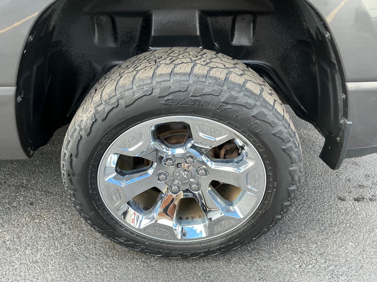 RAM 1500 Big Horn/Lone Star 4x4 Crew Cab 5'7" Box 2019