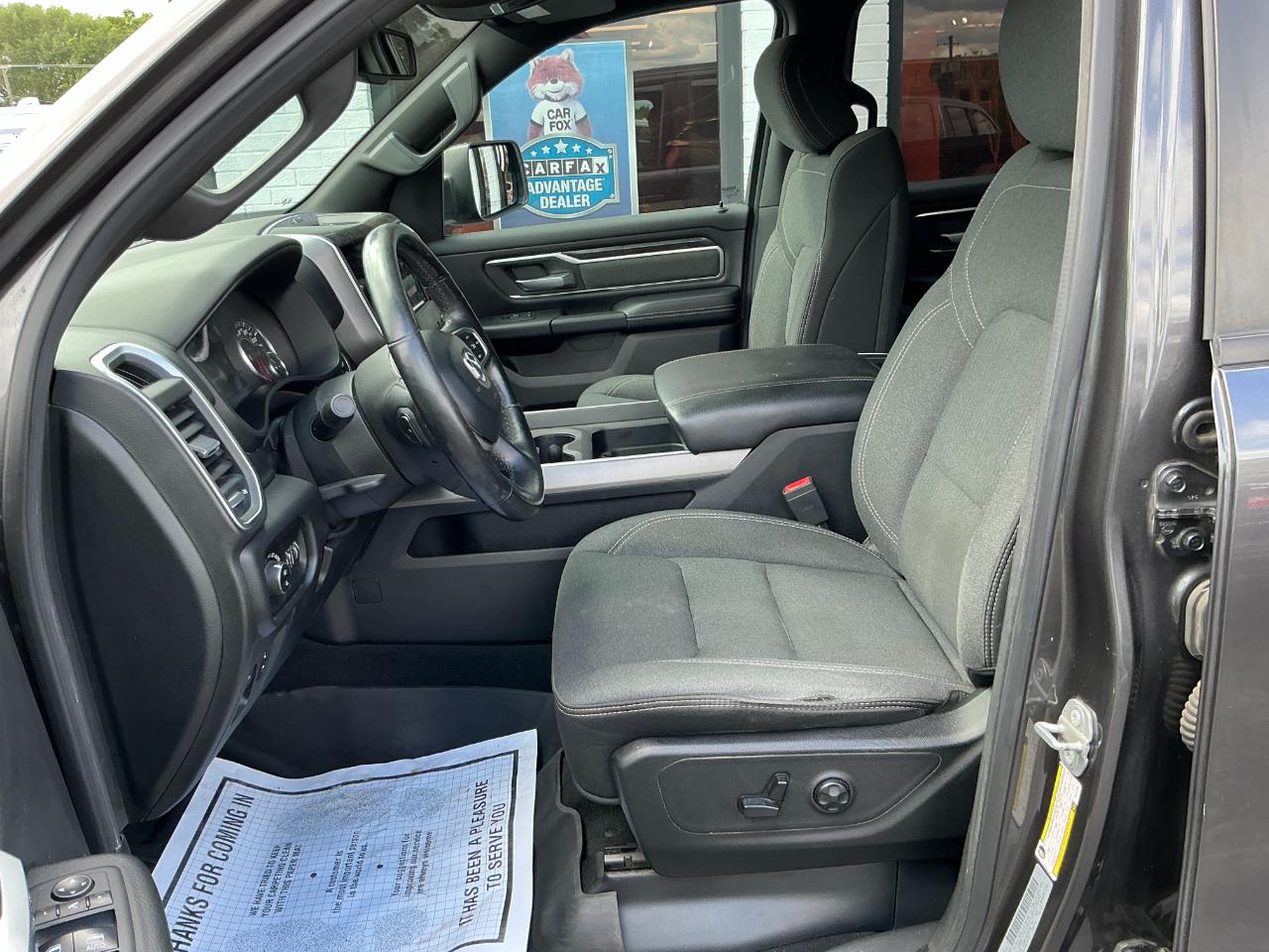 RAM 1500 Big Horn/Lone Star 4x4 Crew Cab 5'7" Box 2019