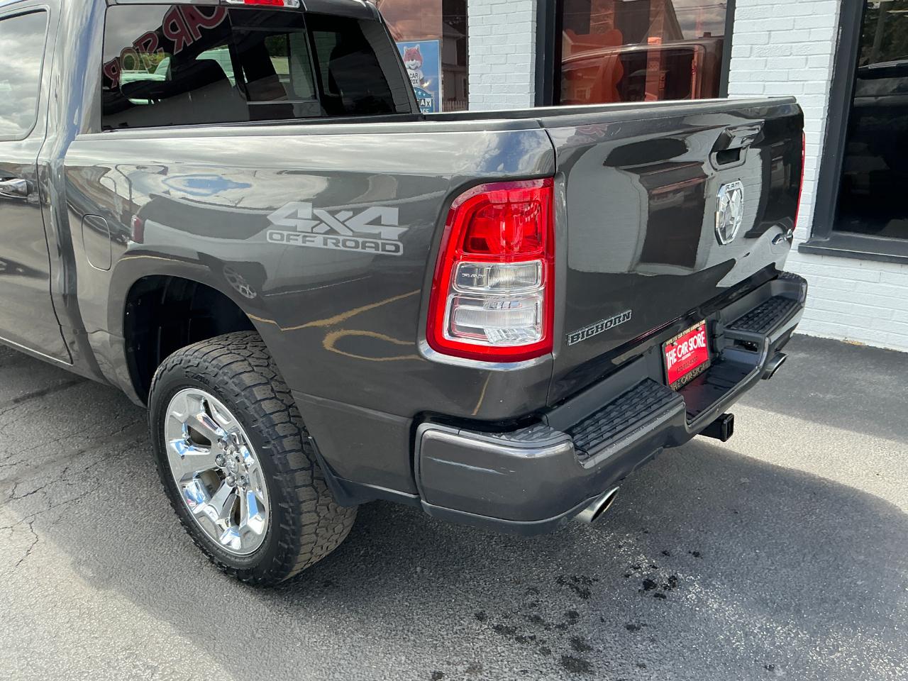 RAM 1500 Big Horn/Lone Star 4x4 Crew Cab 5'7" Box 2019