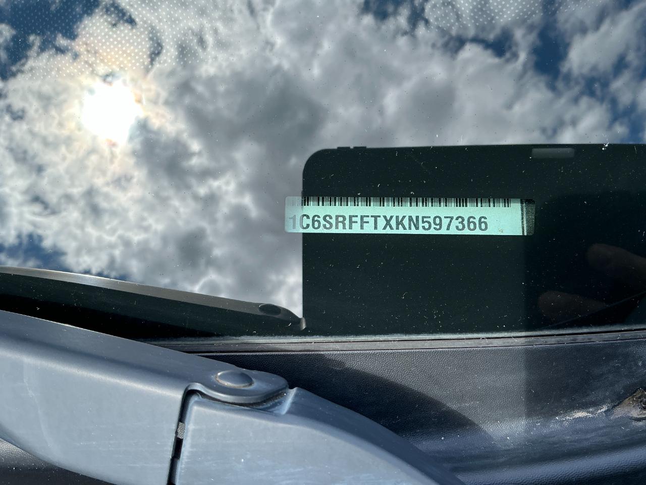 RAM 1500 Big Horn/Lone Star 4x4 Crew Cab 5'7" Box 2019