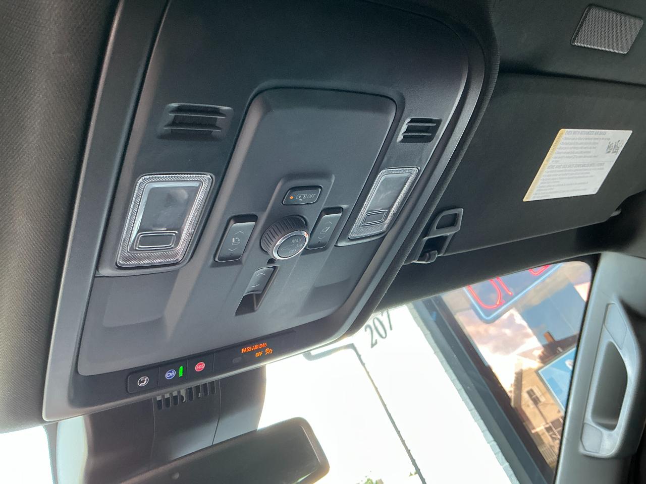 GMC Yukon 4WD 4dr Denali 2025