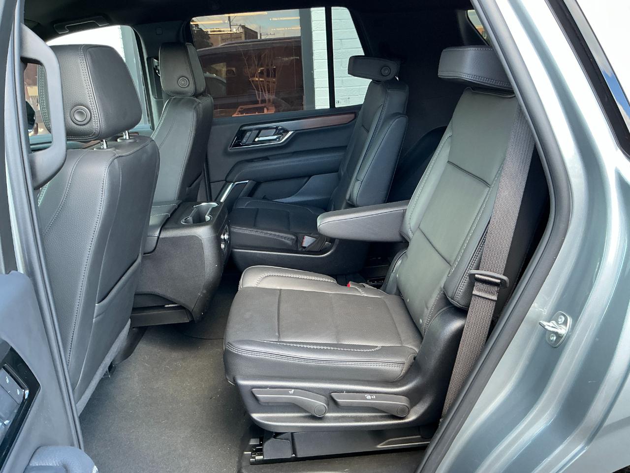 GMC Yukon 4WD 4dr Denali 2025