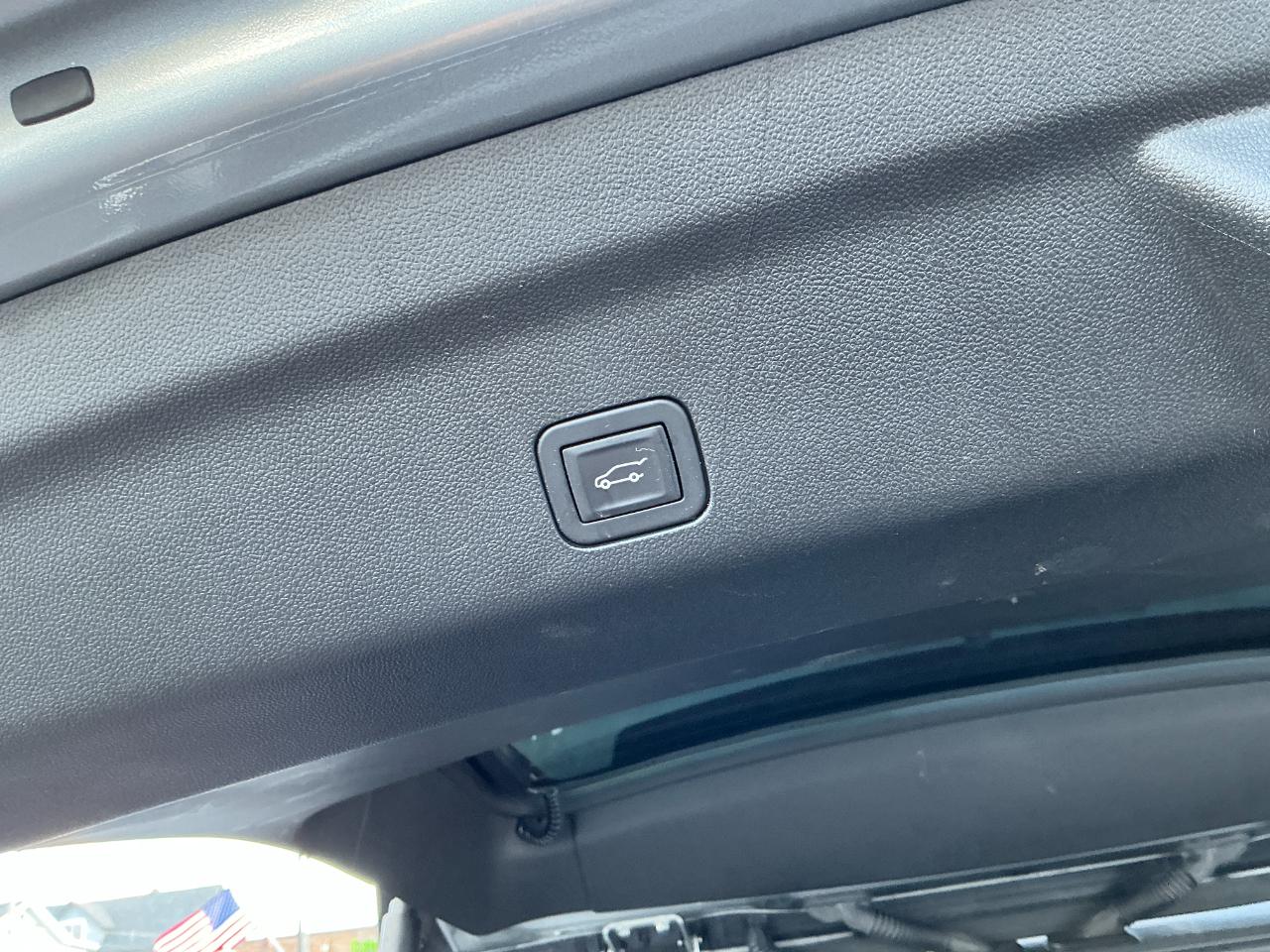 GMC Yukon 4WD 4dr Denali 2025