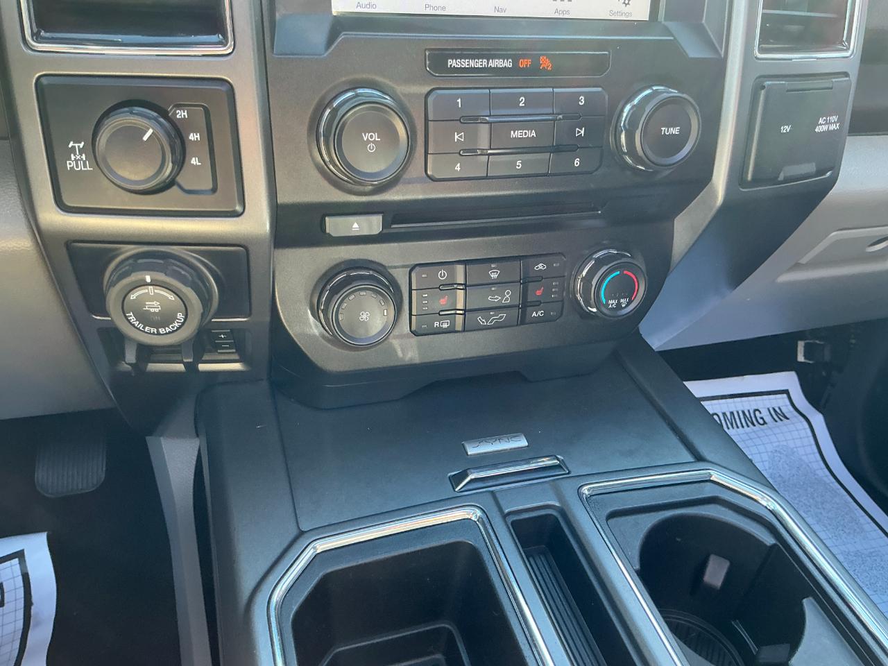 Ford F-150 4WD SuperCrew 145" XLT 2018