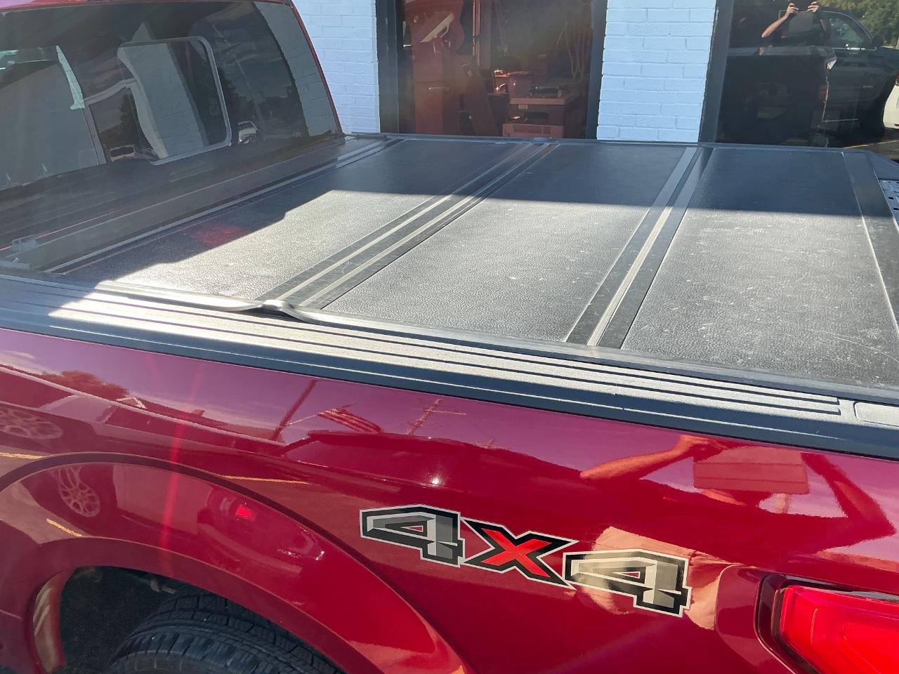 Ford F-150 4WD SuperCrew 145" XLT 2018