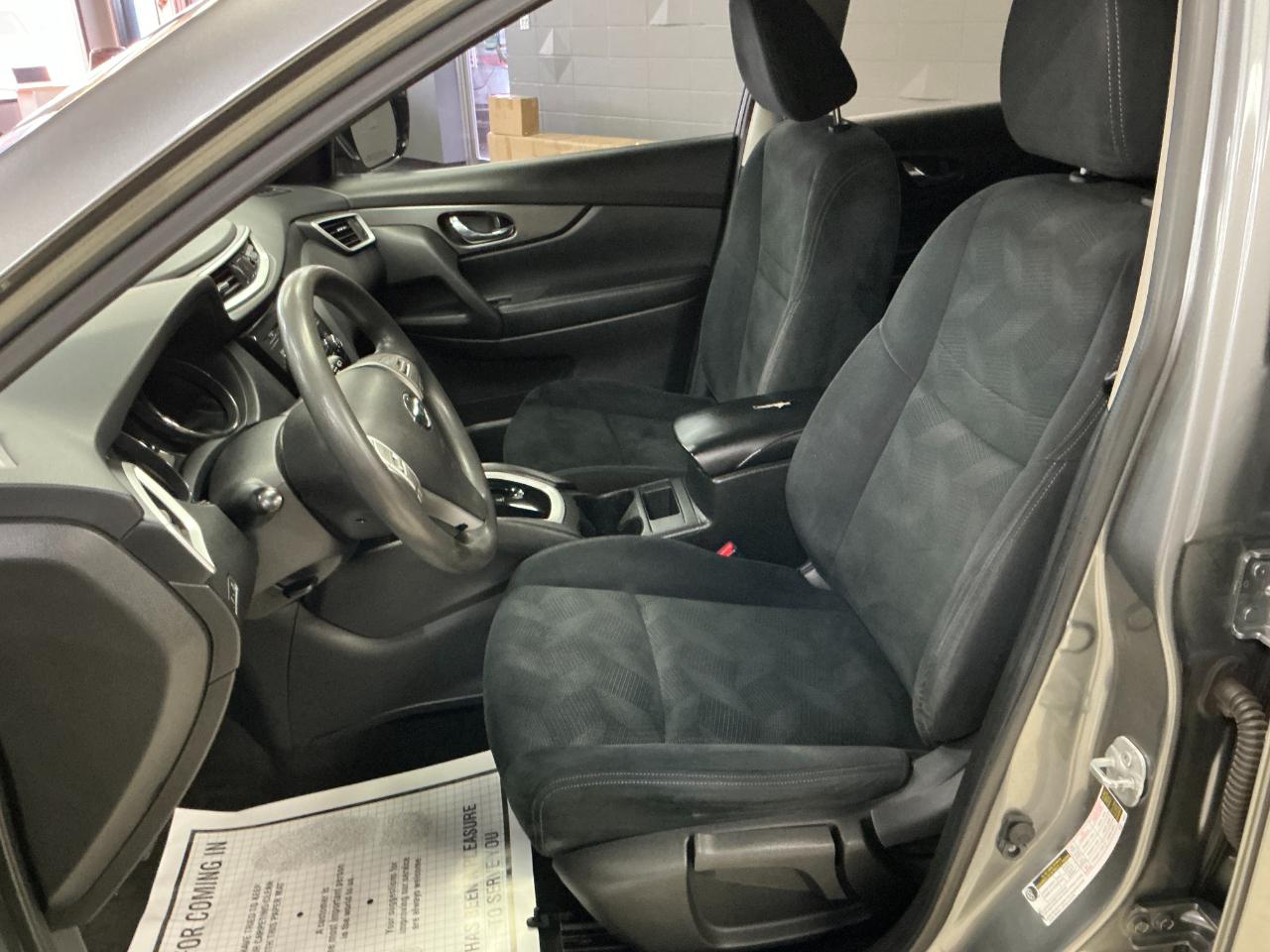 Nissan Rogue AWD 4dr S 2016