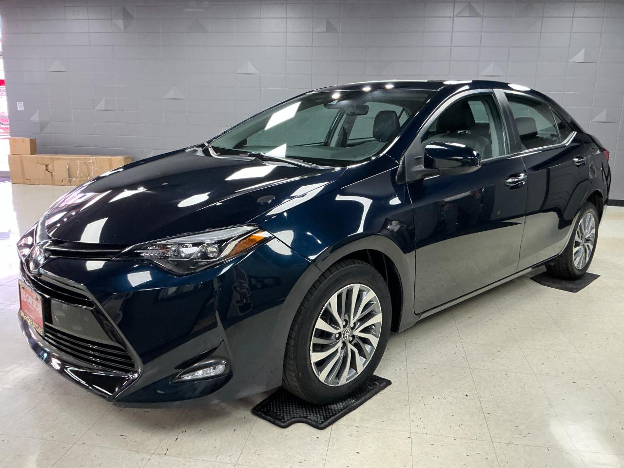 Toyota Corolla XLE CVT (Natl) 2019